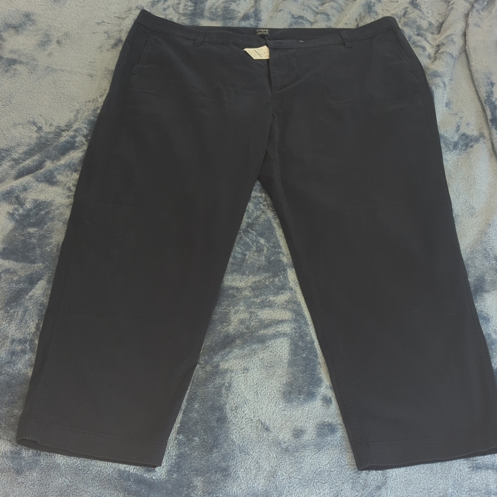 J. Crew high rise girlfriend Chino size 22, navy blue, flat front, new with tags